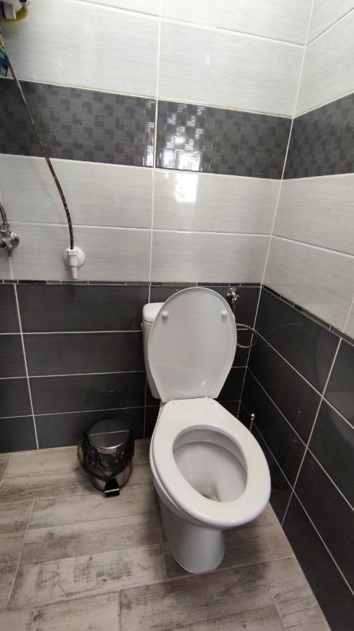 Freedom-Fehervar Apartman Székesfehérvár Exterior foto